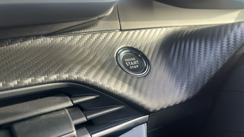 Peugeot 2008 1.2 PureTech Allure Premium+ 5dr Petrol Estate